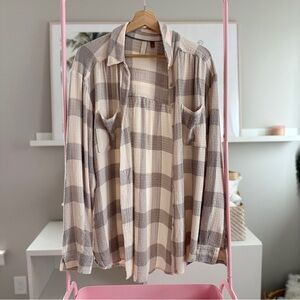 Pilcro Anthropologie Neutral Plaid Textured Button-Up Shirt | Size L